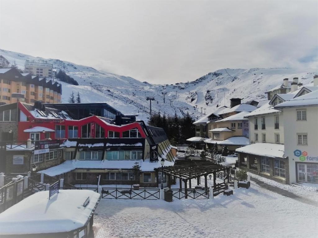 Ski Plaza Sierra Nevada & Zona Baja Εξωτερικό φωτογραφία